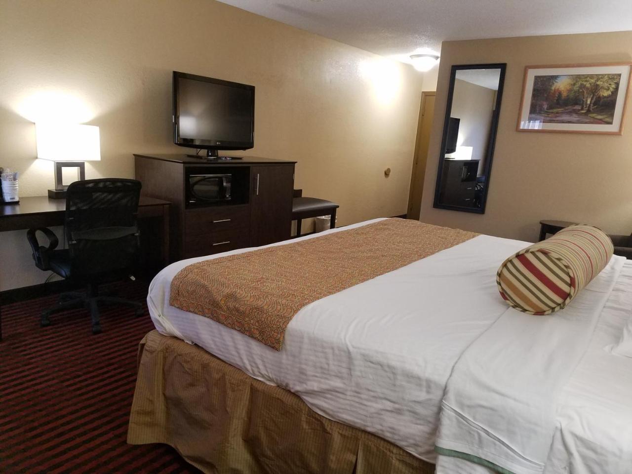 Best Western Martinsville Inn Экстерьер фото